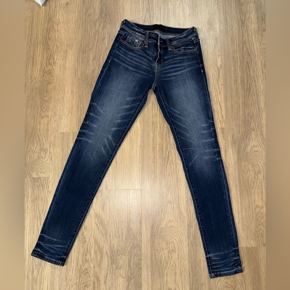 Buckle Dark Blue Denim Jeans‎